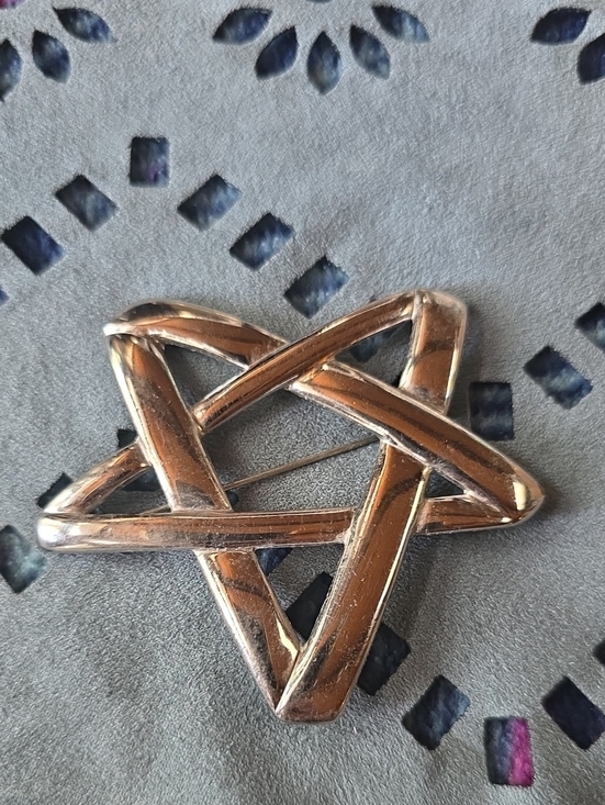 Monet Jewelry - Monet Silver Pentagram Knot Brooch